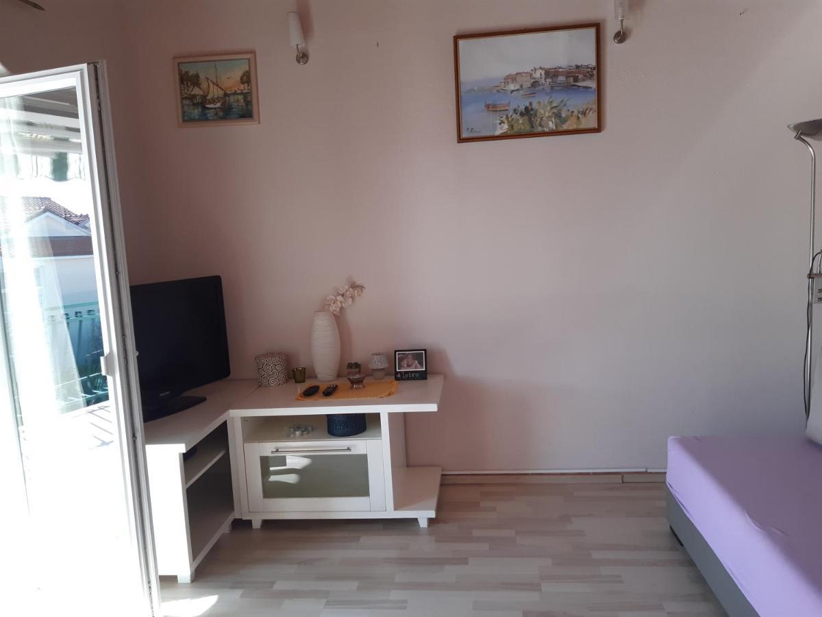 Mirjana Apartman Vodice Exterior foto