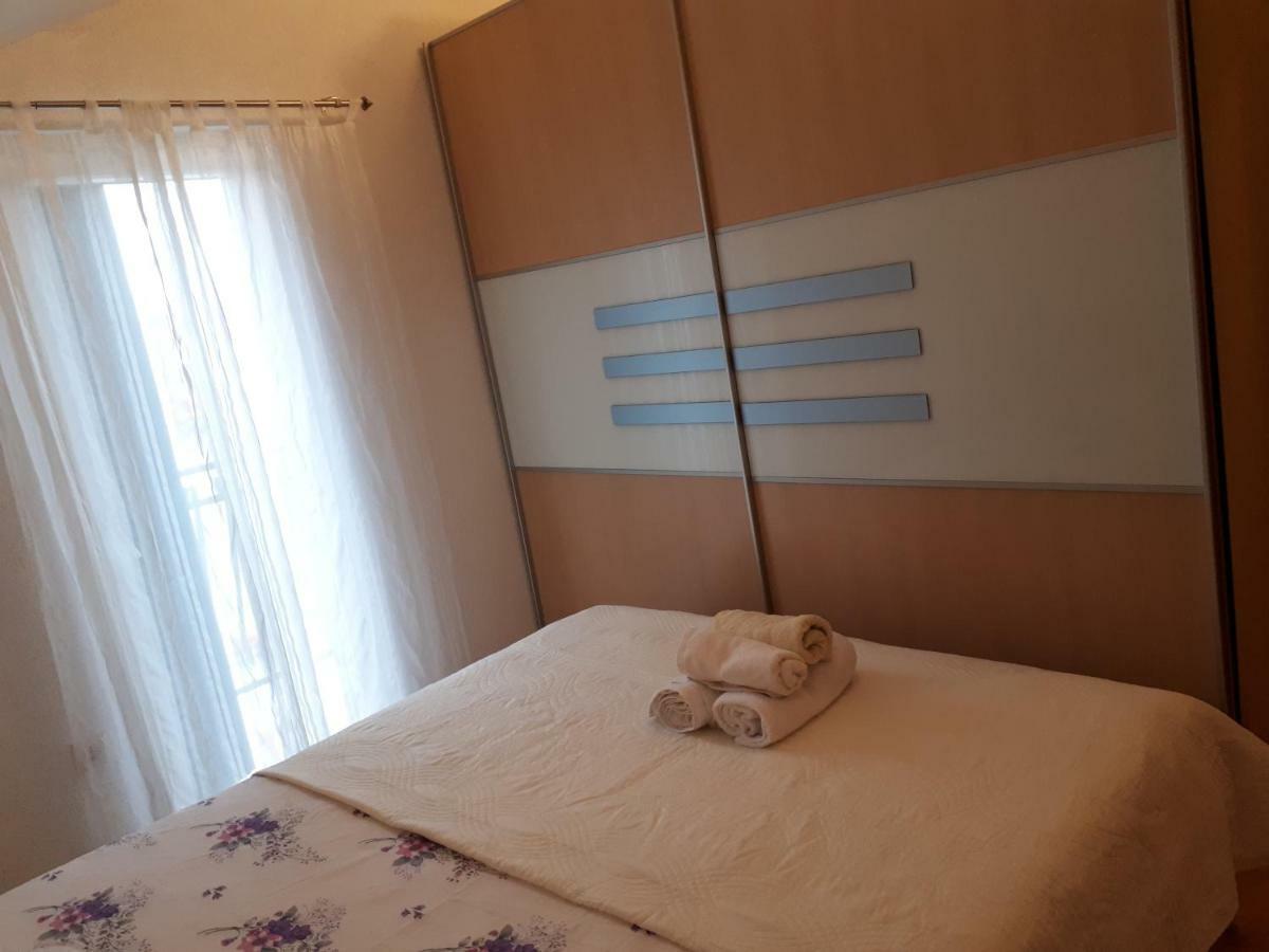 Mirjana Apartman Vodice Exterior foto